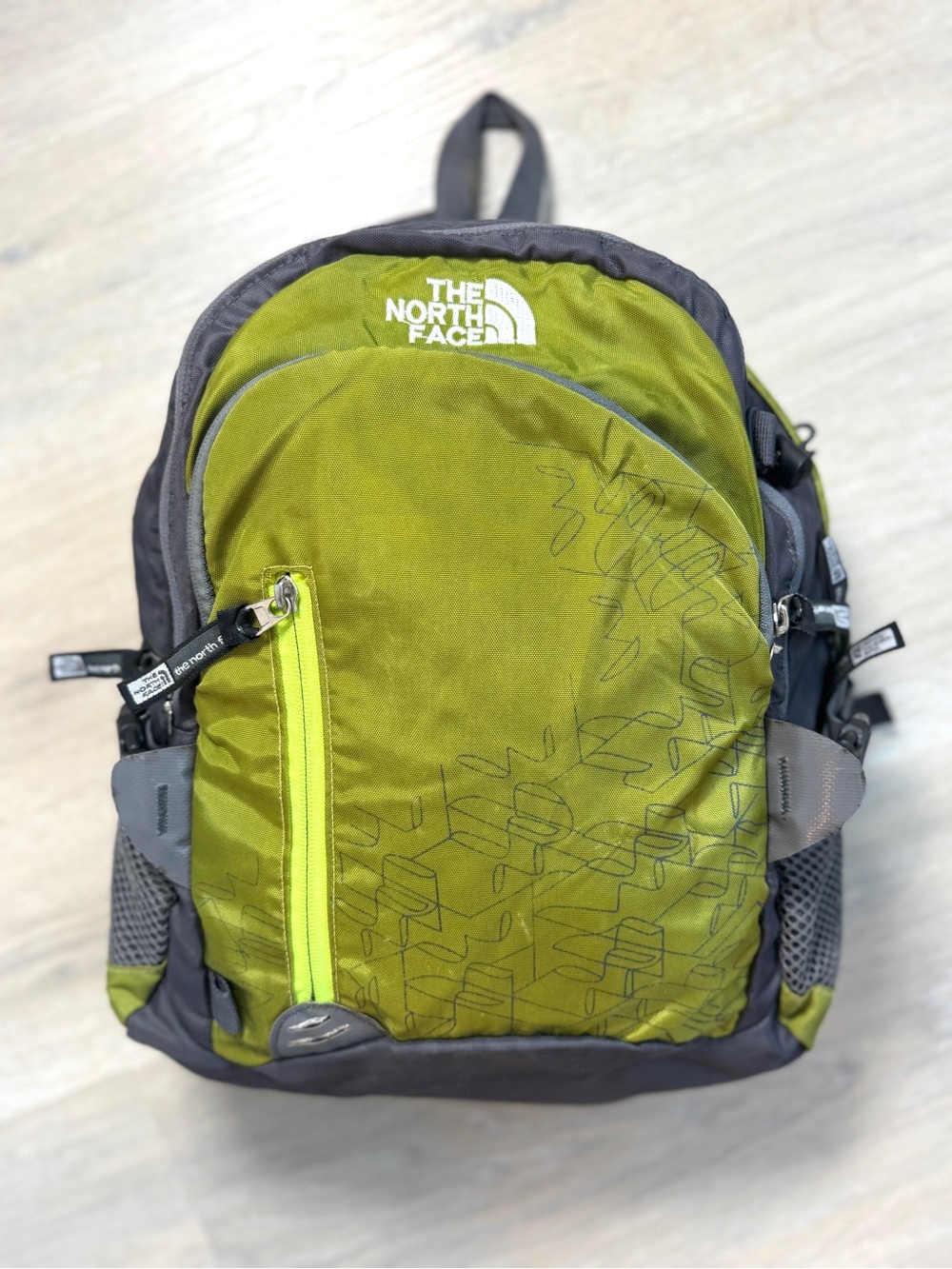 The North Face Backpack Lime Green Gray Mesh Side Pockets Unisex